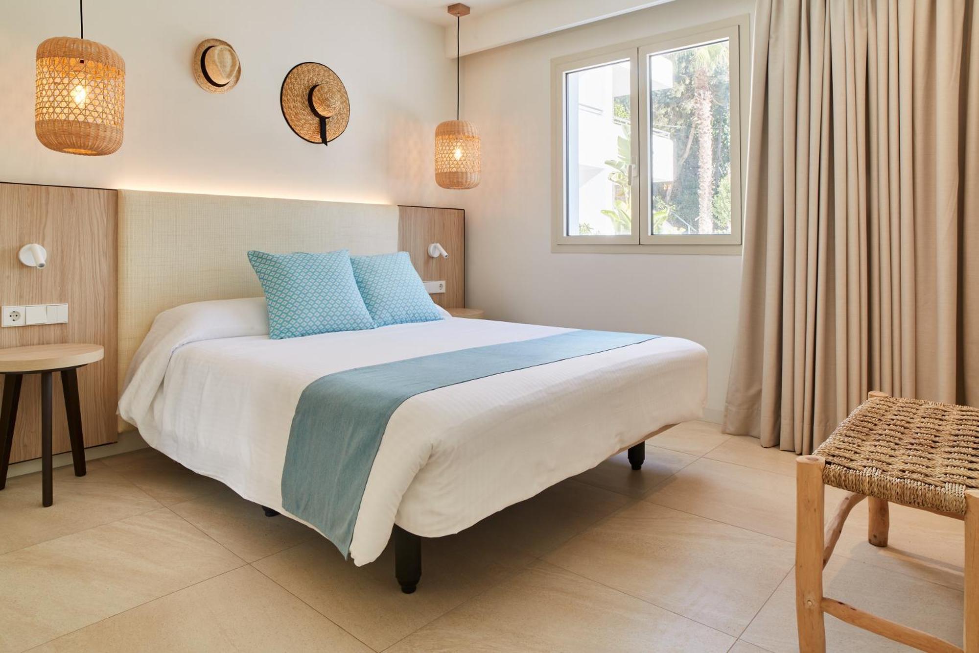 Apartamentos San Miguel Park & Esmeralda Mar Port de Sant Miguel Bilik gambar